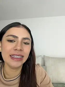 EmilyCxx online show from July 2026 11:53:02 PM
