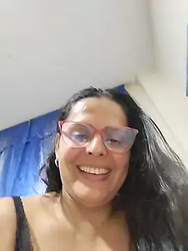 Snapshot of Bella_Morena27 chatting on May 2026 03:36:01 AM Bella Morena27 online show from May 2026 03:36:01 AM