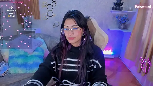 Snapshot of mia_smoke_ chatting on May 2026 12:35:01 PM mia smoke online show from May 2026 12:35:01 PM