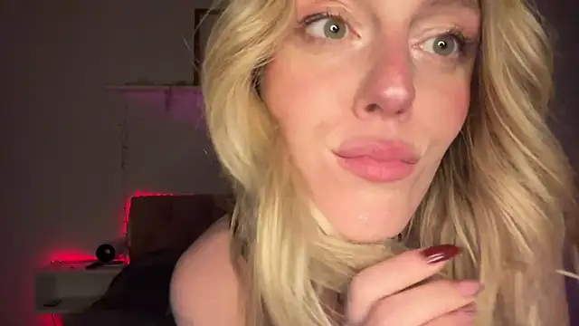sweetemma x online show from June 2026 02:05:02 AM
