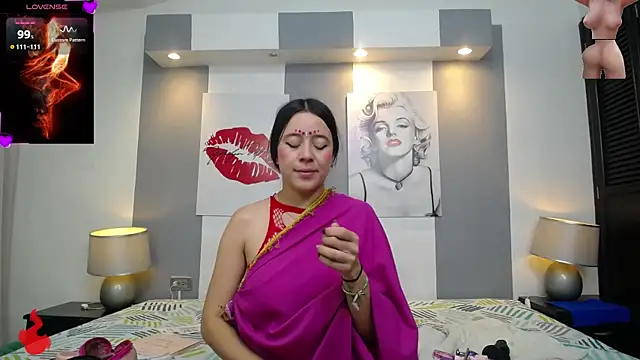 Snapshot of _tamara_priya_ chatting on July 2026 11:38:01 AM tamara priya online show from July 2026 11:38:01 AM