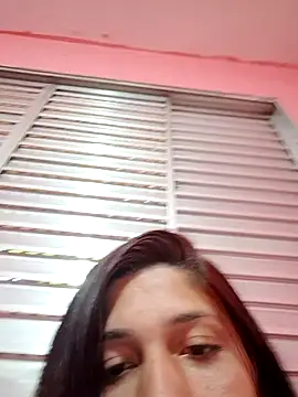 nessaflors2 online show from June 2026 04:00:01 PM