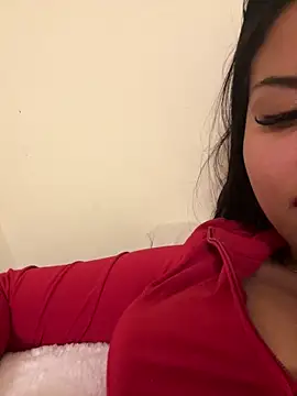 Snapshot of sexylacolombiana chatting on May 2026 05:03:02 AM sexylacolombiana online show from May 2026 05:03:02 AM