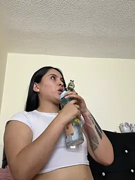 Snapshot of marianm29-1 chatting on May 2026 02:18:01 AM marianm29-1 online show from May 2026 02:18:01 AM