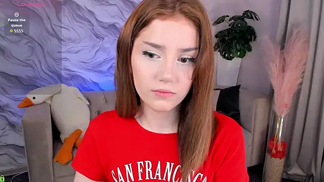 Lonny Peach online show from June 2026 02:56:02 AM