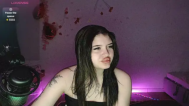 Blackangels online show from May 2026 06:13:02 PM
