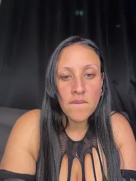 Snapshot of Cloe-Fire chatting on August 2026 05:06:02 AM Cloe-Fire online show from August 2026 05:06:02 AM