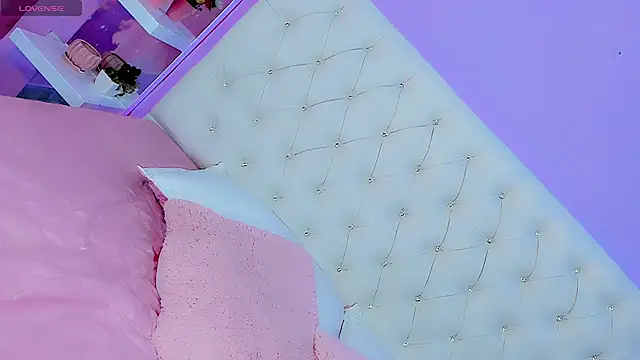 Lexxy Mattell online show from July 2026 05:02:01 AM