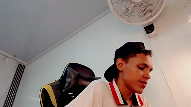 sombra 18 online show from July 2026 01:36:01 AM