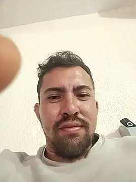 Snapshot of AdrianP4 chatting on August 2026 05:32:02 AM AdrianP4 online show from August 2026 05:32:02 AM