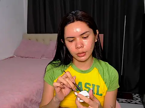 Snapshot of Alexandra_Kenn chatting on June 2026 01:50:01 PM Alexandra Kenn online show from June 2026 01:50:01 PM