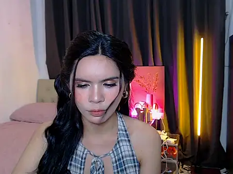 Snapshot of Alexandra_Kenn chatting on July 2026 01:26:01 PM Alexandra Kenn online show from July 2026 01:26:01 PM