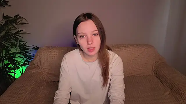 Snapshot of lolytaberry chatting on May 2026 01:35:02 AM lolytaberry online show from May 2026 01:35:02 AM