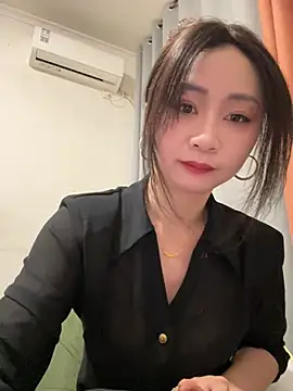 Snapshot of huihui_520 chatting on June 2026 06:35:01 AM huihui 520 online show from June 2026 06:35:01 AM