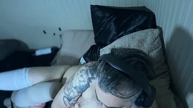 Helljeje online show from January 2026 06:00:02 PM