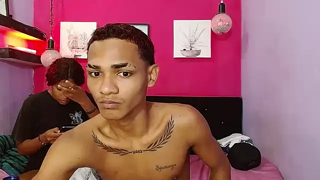 Snapshot of black_twinks chatting on August 2026 07:05:02 PM black twinks online show from August 2026 07:05:02 PM