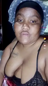 Snapshot of ChubbyMidgetxxx19 chatting on June 2026 02:34:01 PM ChubbyMidgetxxx19 online show from June 2026 02:34:01 PM