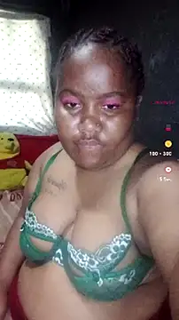 Snapshot of ChubbyMidgetxxx19 chatting on August 2026 01:47:02 PM ChubbyMidgetxxx19 online show from August 2026 01:47:02 PM