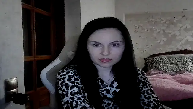 Snapshot of viktoria11x chatting on May 2026 01:14:02 AM viktoria11x online show from May 2026 01:14:02 AM
