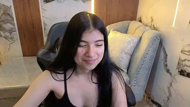 Snapshot of alesia_v_v chatting on June 2026 03:23:02 AM alesia v v online show from June 2026 03:23:02 AM