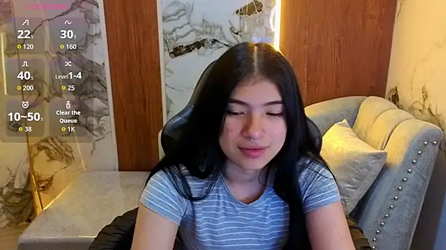 Snapshot of alesia_v_v chatting on July 2026 03:04:01 AM alesia v v online show from July 2026 03:04:01 AM