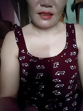 Snapshot of -Trici- chatting on July 2026 03:23:02 AM -Trici- online show from July 2026 03:23:02 AM