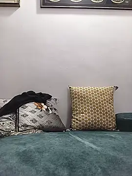 sucksex100 online show from May 2026 01:37:01 PM