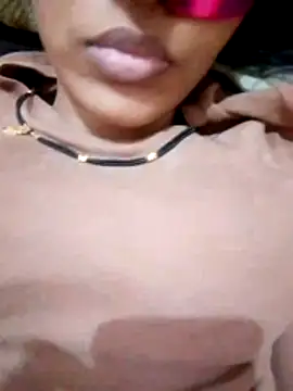 Snapshot of ayanloveannu chatting on July 2026 08:39:02 AM ayanloveannu online show from July 2026 08:39:02 AM