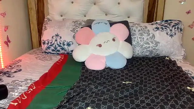 creamyamber online show from May 2026 01:56:01 AM