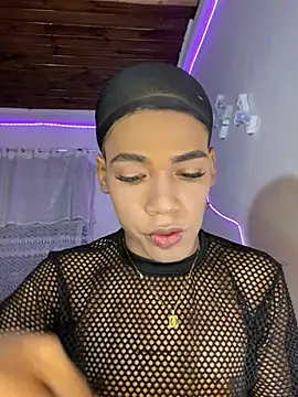 Snapshot of violeta_E_ chatting on August 2026 03:32:02 AM violeta E online show from August 2026 03:32:02 AM