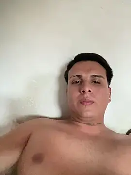 Snapshot of alexerdiego chatting on June 2026 10:45:02 PM alexerdiego online show from June 2026 10:45:02 PM