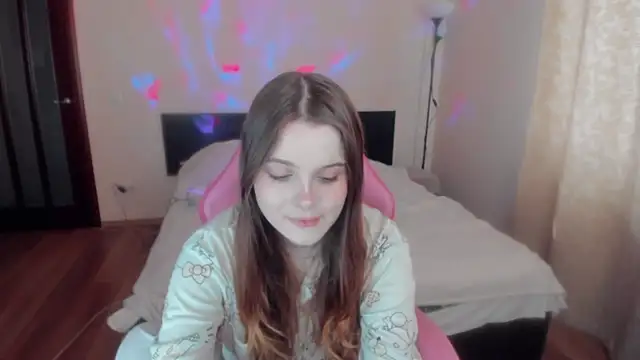 Soft Lullu online show from June 2026 10:39:01 AM