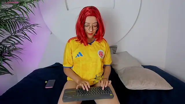 Sugiri-erocosplay online show from May 2026 04:25:02 PM