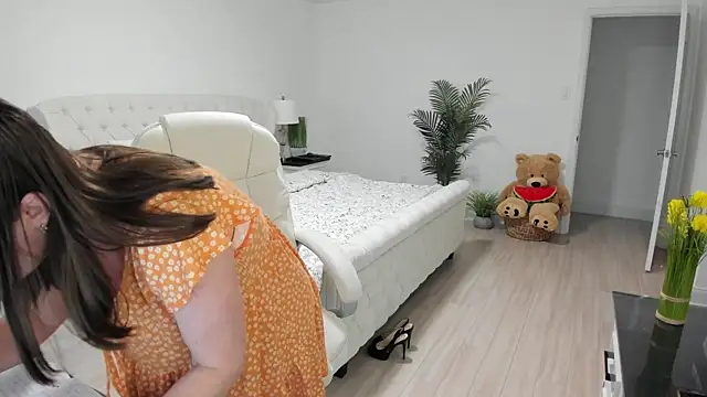 Vika73 online show from February 2026 12:28:02 PM