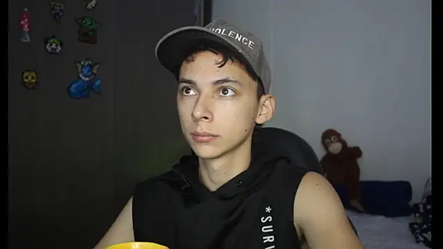 archi love online show from December 2024 10:36:01 PM