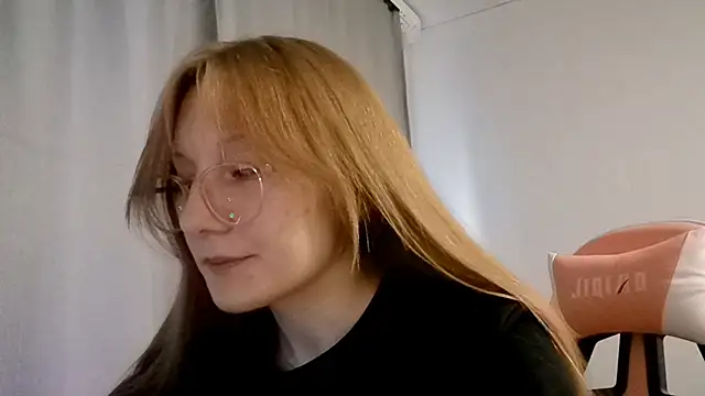 LauraTurber online show from May 2026 02:14:01 PM