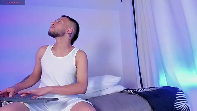  Kevin xxx online show from November 2025 04:56:01 AM