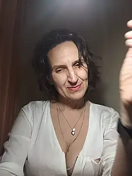 Snapshot of Alene_Lorrie chatting on June 2026 09:22:01 AM Alene Lorrie online show from June 2026 09:22:01 AM