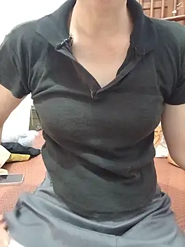 Em Bong online show from May 2026 01:14:02 AM