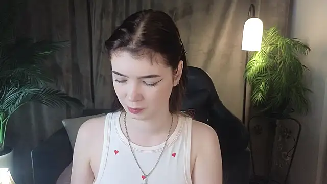 MelissaMay   online show from May 2026 10:15:02 PM