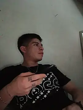 Snapshot of Oliver_LA chatting on July 2026 11:47:01 AM Oliver LA online show from July 2026 11:47:01 AM