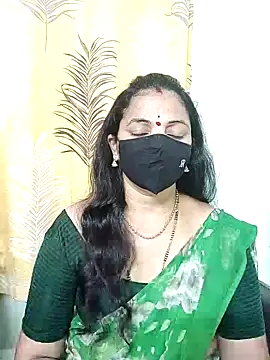 Snapshot of Leela_555 chatting on May 2026 05:48:02 AM Leela 555 online show from May 2026 05:48:02 AM