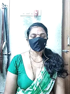 Snapshot of Leela_555 chatting on May 2026 01:47:02 AM Leela 555 online show from May 2026 01:47:02 AM