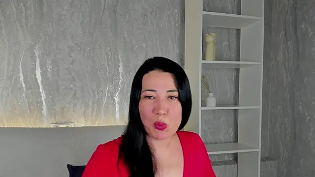 Snapshot of BellMiraa chatting on May 2026 09:25:02 AM BellMiraa online show from May 2026 09:25:02 AM
