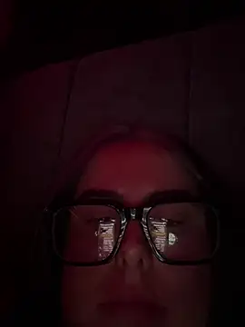 Starrayy97 online show from June 2026 02:01:02 AM