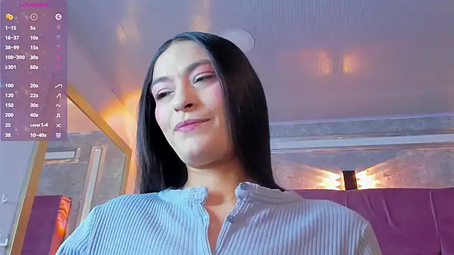 Stushaa online show from May 2026 02:47:01 PM