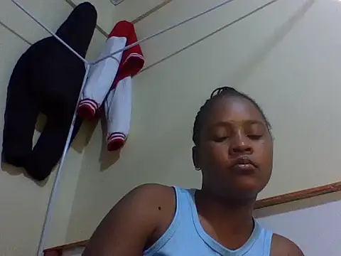 Prettydoll2 online show from May 2026 06:09:01 PM
