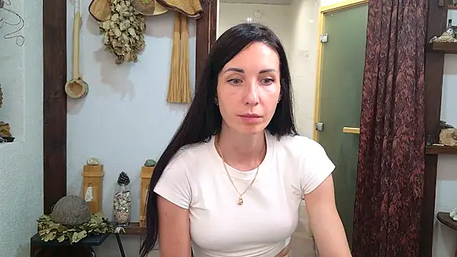 BouncySweety online show from July 2026 06:29:01 PM