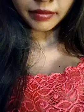Miss Fiza online show from May 2026 06:03:01 PM