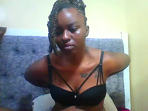 Snapshot of Nastay_ebony chatting on May 2026 09:34:01 PM Nastay ebony online show from May 2026 09:34:01 PM
